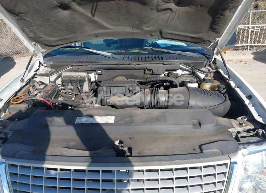 Photo 10 of 2005 Ford Expedition EDDIE BAUER/KING RANCH (VIN 1FMFU17585LA77061)