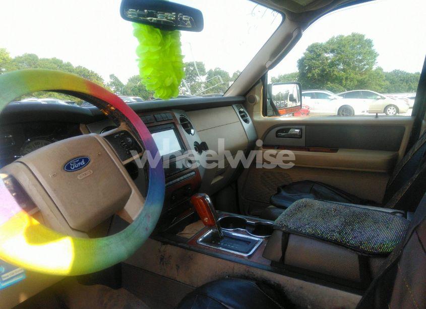 Photo 5 of 2007 Ford Expedition EDDIE BAUER (VIN 1FMFU17587LA76172)