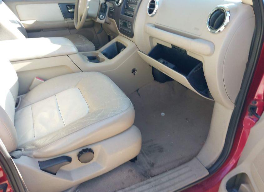 Photo 5 of 2005 Ford Expedition EDDIE BAUER/KING RANCH (VIN 1FMFU17595LA98596)