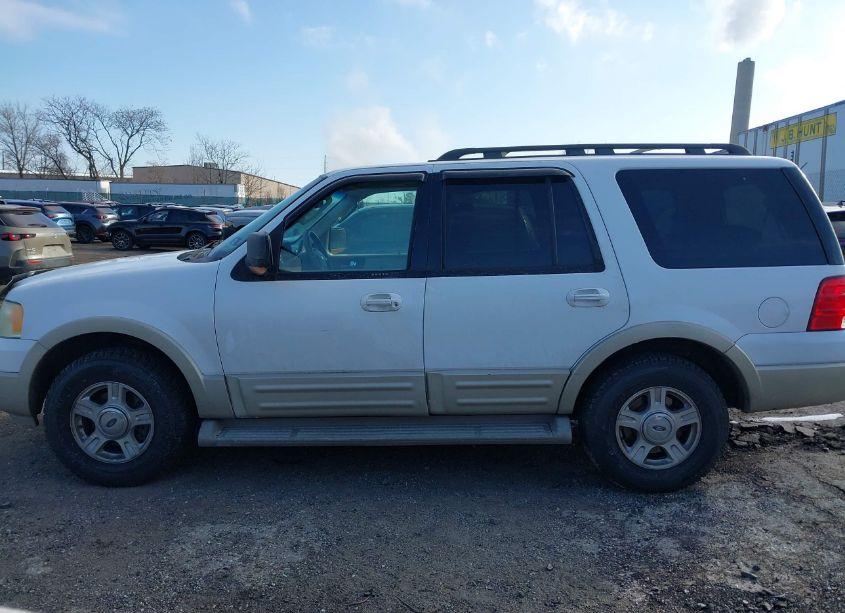 Photo 15 of 2005 Ford Expedition EDDIE BAUER/KING RANCH (VIN 1FMFU175X5LA24975)