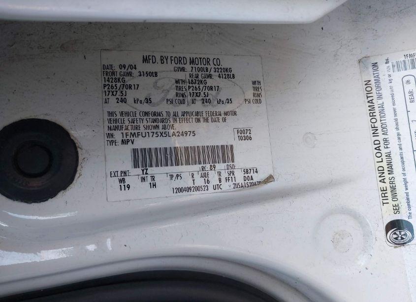 Photo 9 of 2005 Ford Expedition EDDIE BAUER/KING RANCH (VIN 1FMFU175X5LA24975)