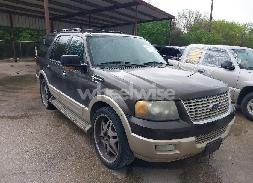 2005 Ford Expedition EDDIE BAUER/KING RANCH (VIN 1FMFU175X5LA96811) main photo