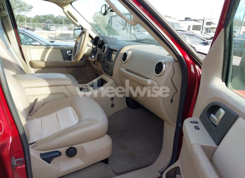 Photo 5 of 2004 Ford Expedition EDDIE BAUER (VIN 1FMFU17L04LA32452)