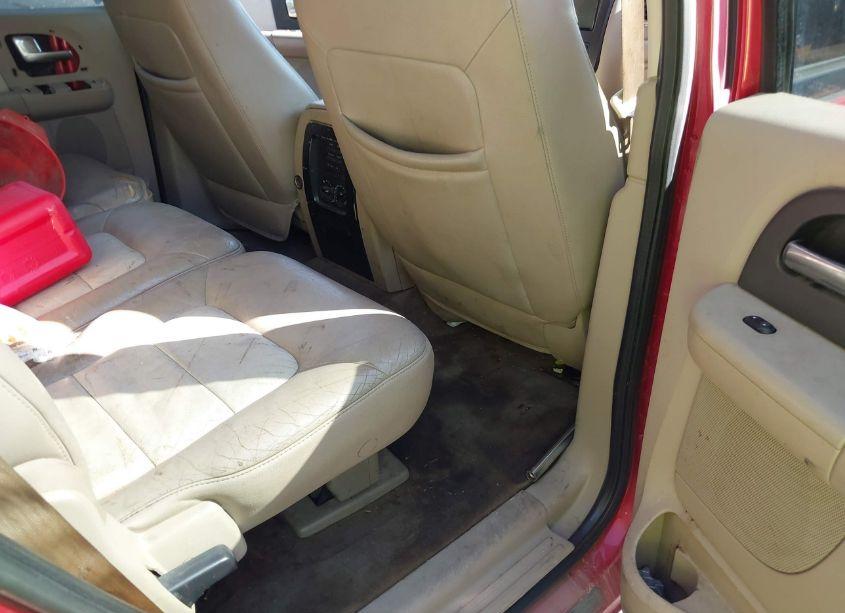 Photo 8 of 2003 Ford Expedition EDDIE BAUER (VIN 1FMFU17L13LA60114)