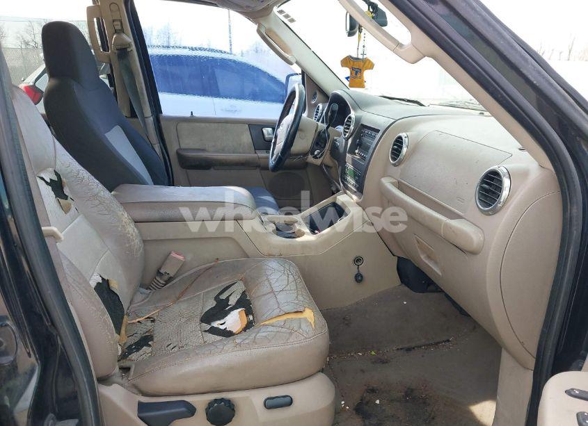 Photo 5 of 2003 Ford Expedition EDDIE BAUER (VIN 1FMFU17L13LB96906)