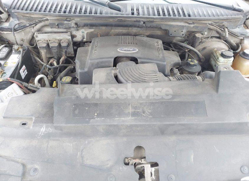 Photo 10 of 2004 Ford Expedition EDDIE BAUER (VIN 1FMFU17L14LA32802)