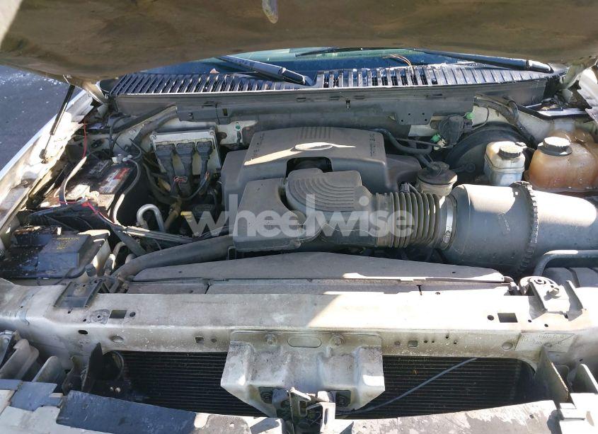 Photo 10 of 2004 Ford Expedition EDDIE BAUER (VIN 1FMFU17L24LB28292)