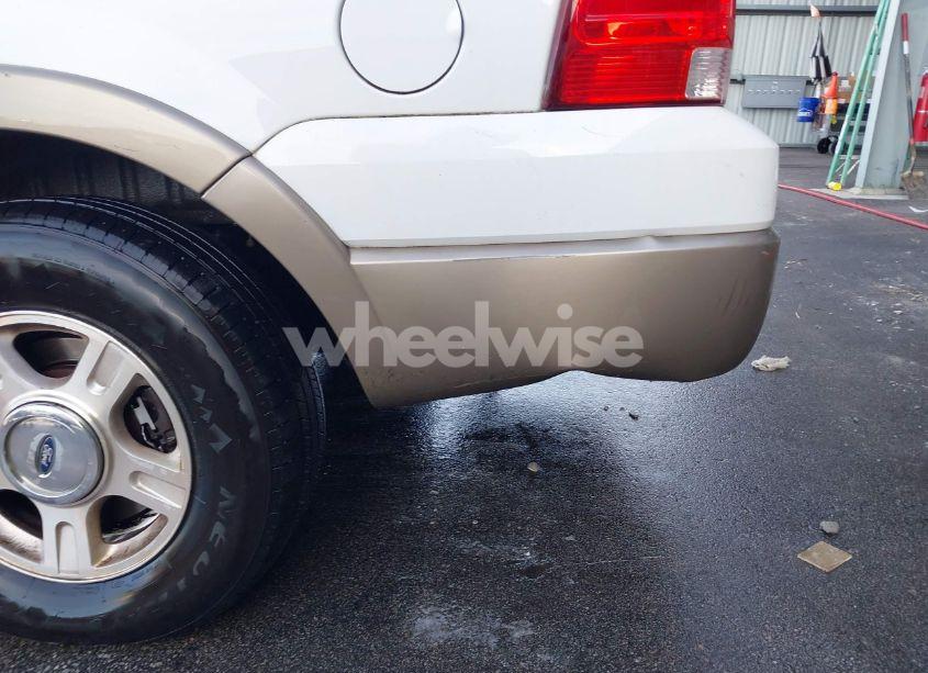 Photo 6 of 2004 Ford Expedition EDDIE BAUER (VIN 1FMFU17L24LB28292)