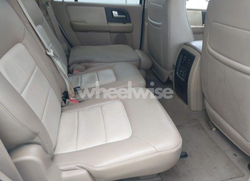 Photo 8 of 2004 Ford Expedition EDDIE BAUER (VIN 1FMFU17L44LA19218)