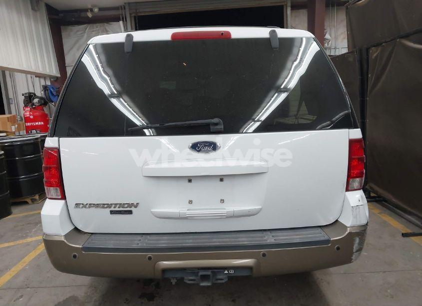 Photo 16 of 2004 Ford Expedition EDDIE BAUER (VIN 1FMFU17L54LB15651)