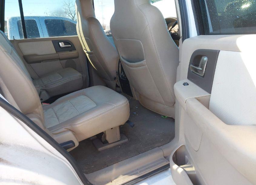Photo 8 of 2004 Ford Expedition EDDIE BAUER (VIN 1FMFU17L64LA30995)