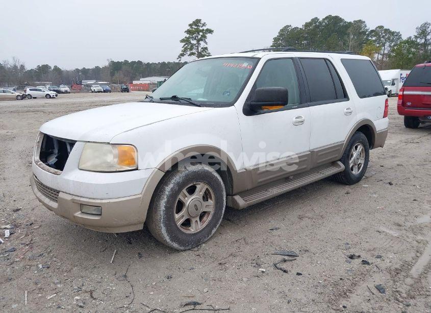 Photo 2 of 2004 Ford Expedition EDDIE BAUER (VIN 1FMFU17L84LA05435)