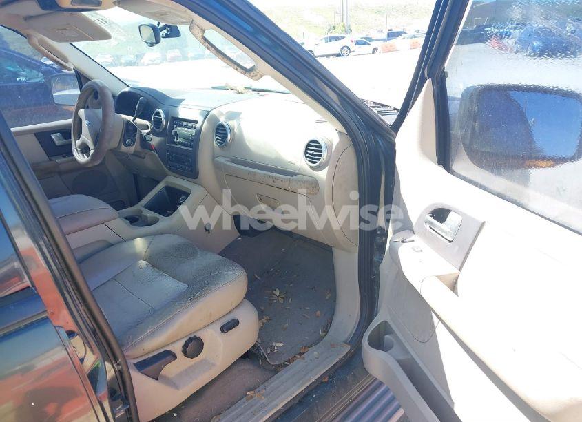 Photo 5 of 2003 Ford Expedition EDDIE BAUER (VIN 1FMFU17L93LC55300)