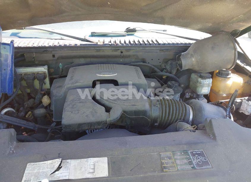 Photo 6 of 2003 Ford Expedition EDDIE BAUER (VIN 1FMFU17L93LC55300)