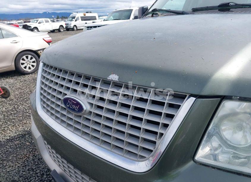 Photo 6 of 2005 Ford Expedition EDDIE BAUER/KING RANCH (VIN 1FMFU18505LA76629)
