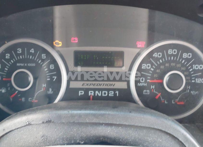 Photo 7 of 2005 Ford Expedition EDDIE BAUER/KING RANCH (VIN 1FMFU18505LA76629)