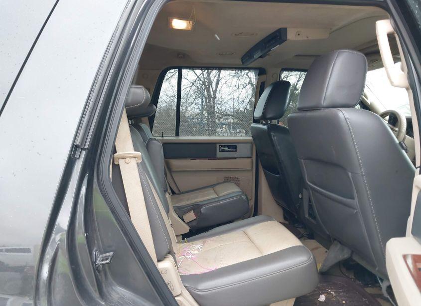 Photo 8 of 2007 Ford Expedition EDDIE BAUER (VIN 1FMFU18507LA83356)