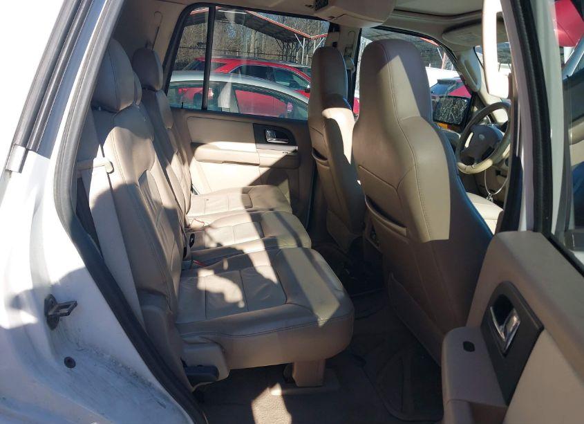 Photo 8 of 2006 Ford Expedition EDDIE BAUER/KING RANCH (VIN 1FMFU18516LA37548)