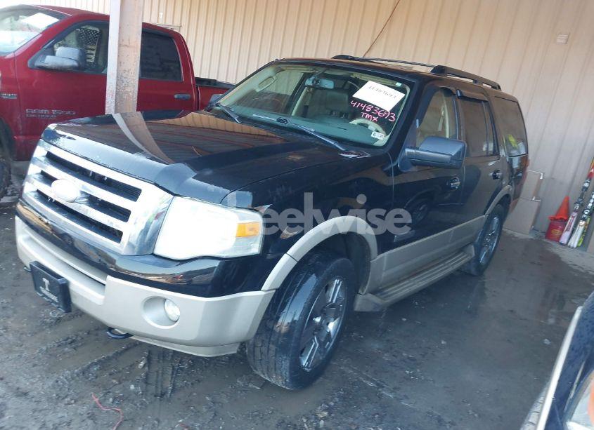 Photo 2 of 2007 Ford Expedition EDDIE BAUER (VIN 1FMFU18527LA81365)
