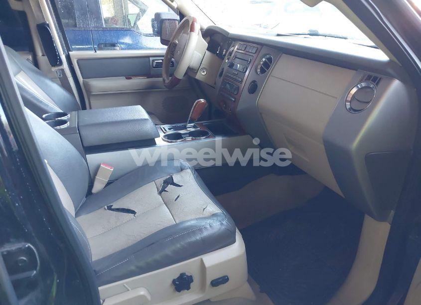 Photo 5 of 2007 Ford Expedition EDDIE BAUER (VIN 1FMFU18527LA81365)