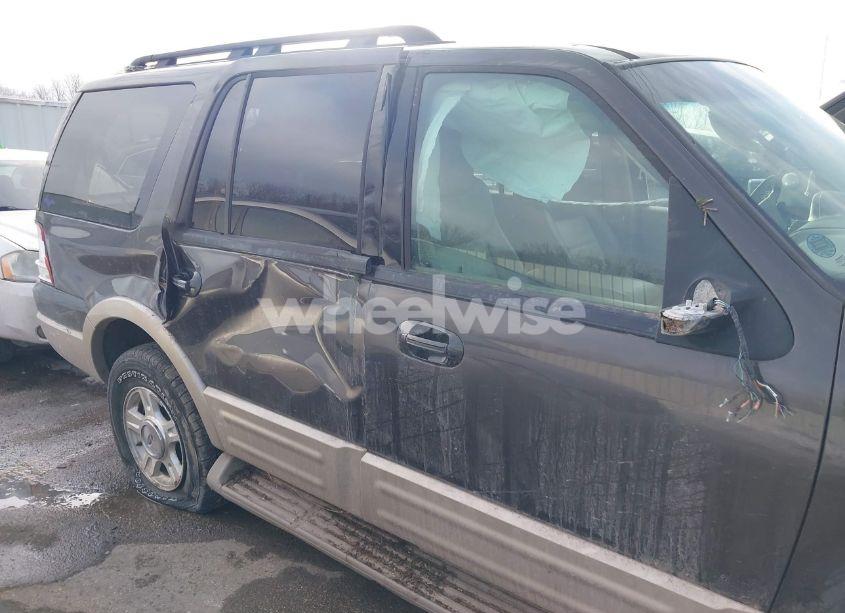 Photo 6 of 2006 Ford Expedition EDDIE BAUER/KING RANCH (VIN 1FMFU18546LA30500)