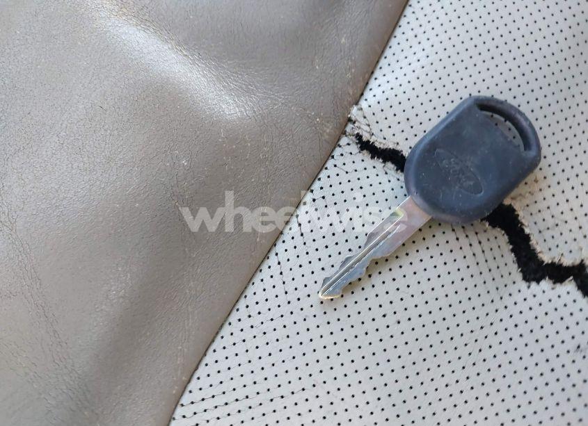 Photo 11 of 2005 Ford Expedition EDDIE BAUER/KING RANCH (VIN 1FMFU18555LA39558)