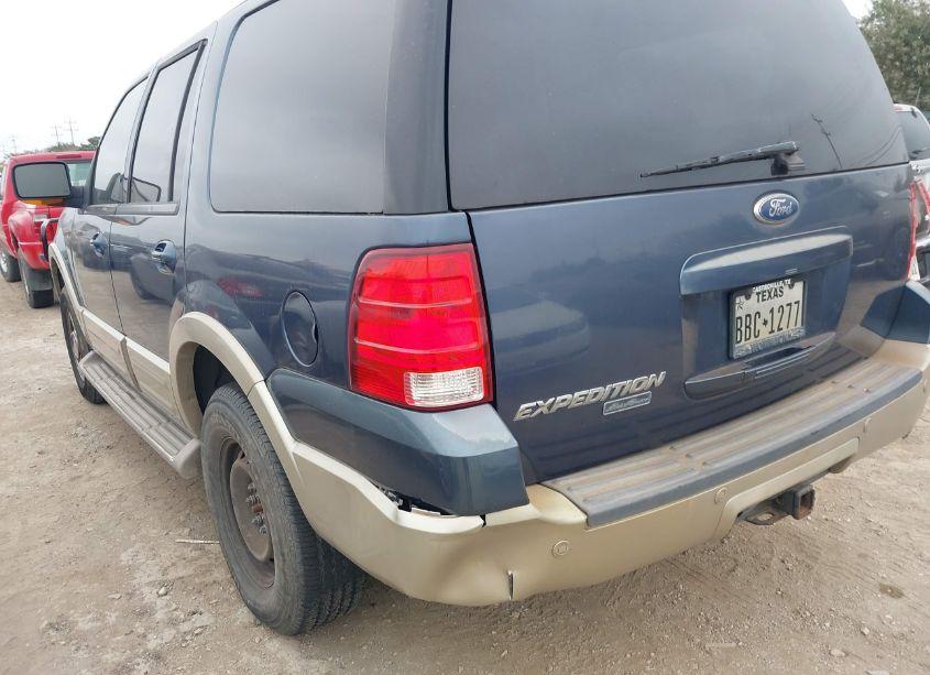 Photo 6 of 2005 Ford Expedition EDDIE BAUER/KING RANCH (VIN 1FMFU18555LA97198)