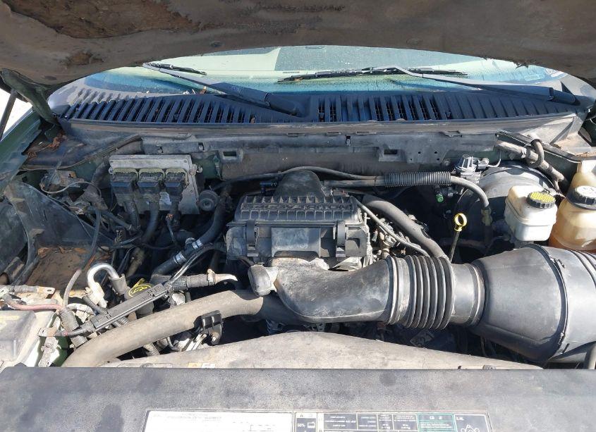 Photo 10 of 2005 Ford Expedition EDDIE BAUER/KING RANCH (VIN 1FMFU18555LB01749)