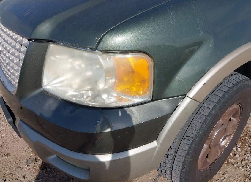 Photo 6 of 2005 Ford Expedition EDDIE BAUER/KING RANCH (VIN 1FMFU18555LB01749)