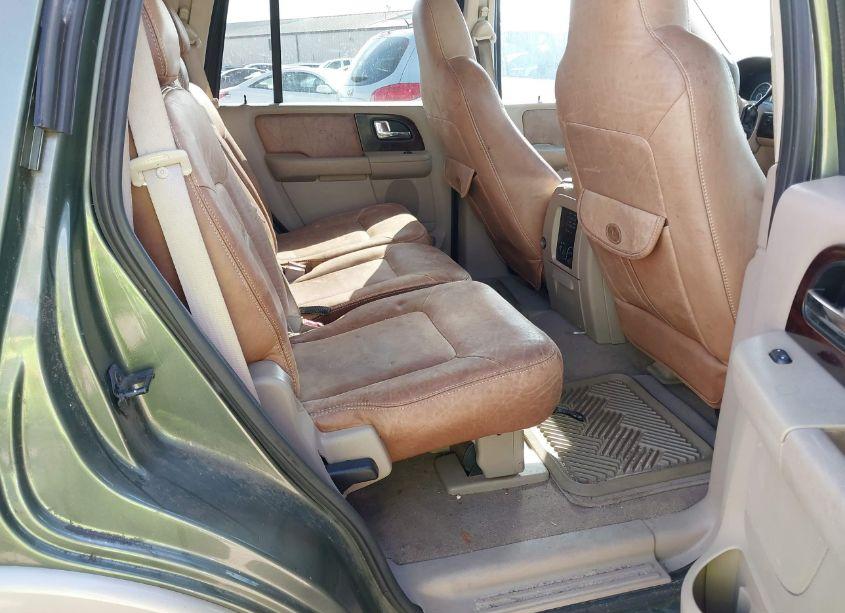 Photo 8 of 2005 Ford Expedition EDDIE BAUER/KING RANCH (VIN 1FMFU18555LB01749)