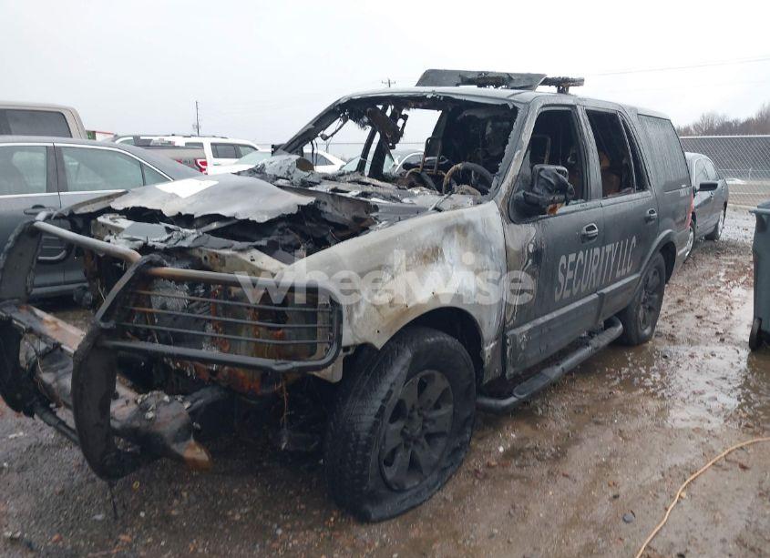 Photo 2 of 2005 Ford Expedition EDDIE BAUER/KING RANCH (VIN 1FMFU18565LA61312)