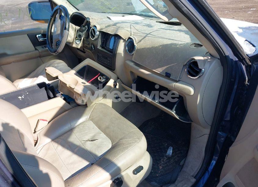 Photo 5 of 2005 Ford Expedition EDDIE BAUER/KING RANCH (VIN 1FMFU18575LA56989)