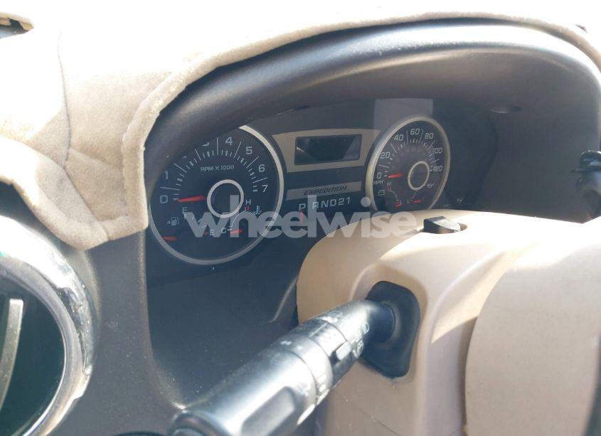 Photo 7 of 2005 Ford Expedition EDDIE BAUER/KING RANCH (VIN 1FMFU18575LA56989)