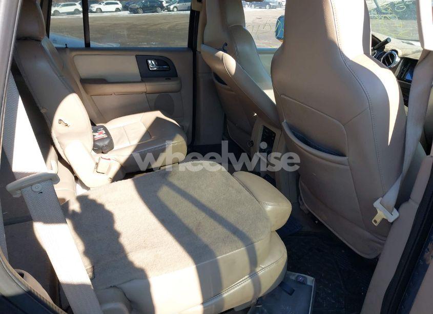 Photo 8 of 2005 Ford Expedition EDDIE BAUER/KING RANCH (VIN 1FMFU18575LA56989)