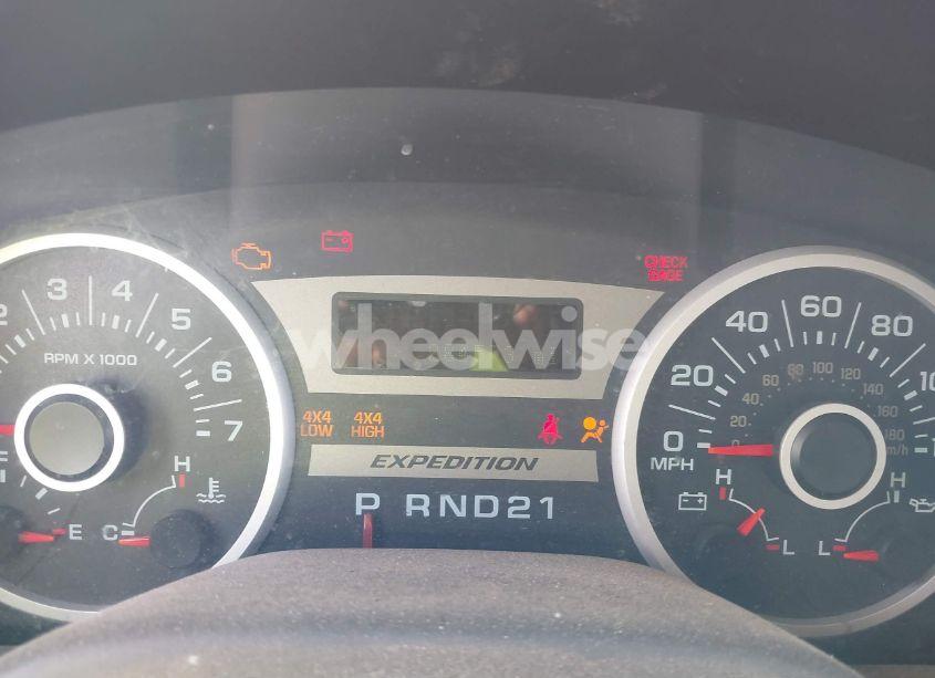 Photo 7 of 2005 Ford Expedition EDDIE BAUER/KING RANCH (VIN 1FMFU18585LA77401)