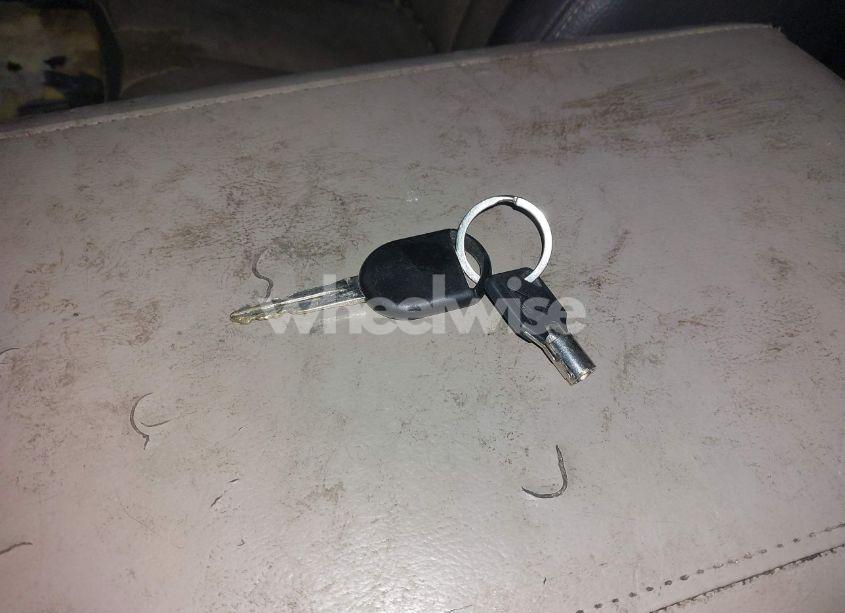 Photo 11 of 2005 Ford Expedition EDDIE BAUER/KING RANCH (VIN 1FMFU18585LA97745)