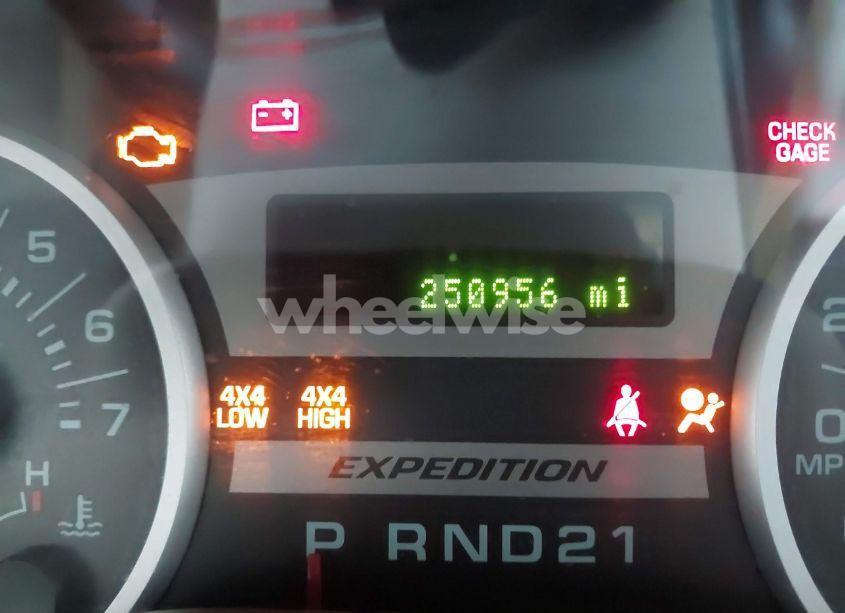 Photo 16 of 2006 Ford Expedition EDDIE BAUER/KING RANCH (VIN 1FMFU18586LA33979)