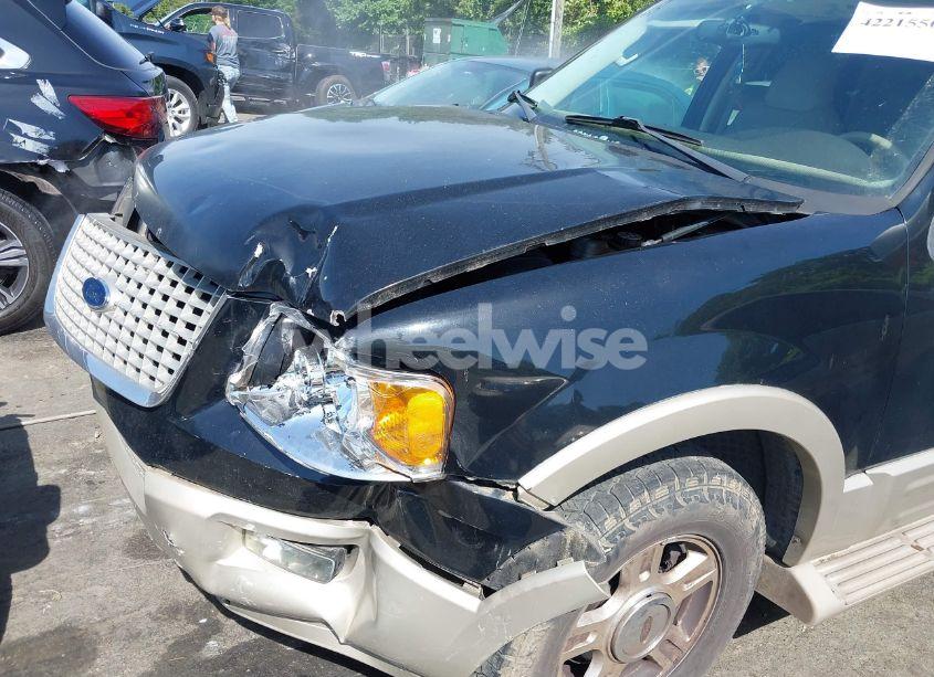 Photo 6 of 2005 Ford Expedition EDDIE BAUER (VIN 1FMFU18595LA50269)