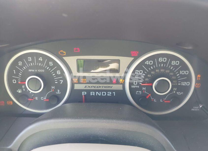 Photo 7 of 2005 Ford Expedition EDDIE BAUER (VIN 1FMFU18595LA50269)
