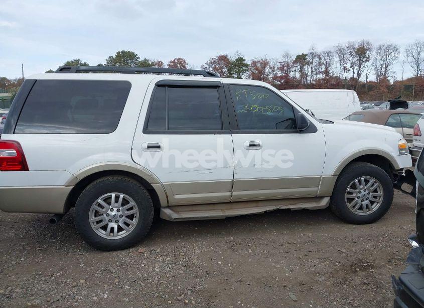 Photo 12 of 2009 Ford Expedition EDDIE BAUER/KING RANCH (VIN 1FMFU18599EB03725)