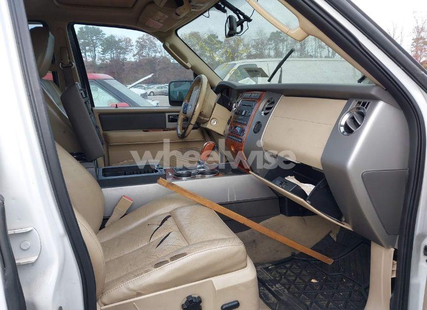 Photo 5 of 2009 Ford Expedition EDDIE BAUER/KING RANCH (VIN 1FMFU18599EB03725)