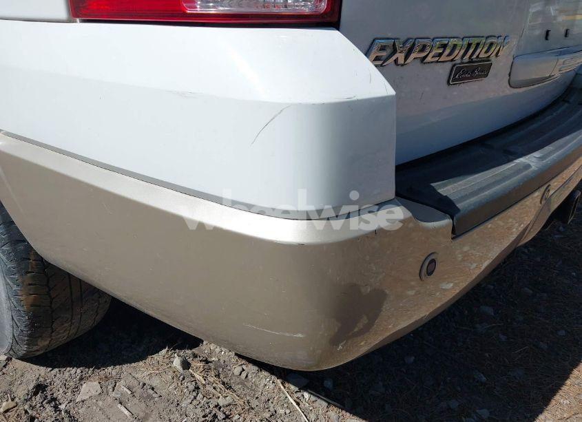 Photo 13 of 2005 Ford Expedition EDDIE BAUER/KING RANCH (VIN 1FMFU185X5LB08759)