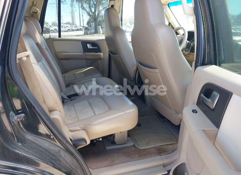 Photo 8 of 2004 Ford Expedition EDDIE BAUER (VIN 1FMFU18L04LB19749)
