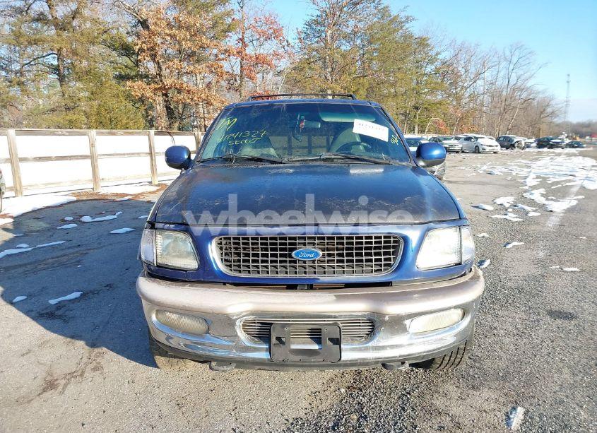 Photo 12 of 1997 Ford Expedition EDDIE BAUER/XLT (VIN 1FMFU18L0VLA33553)