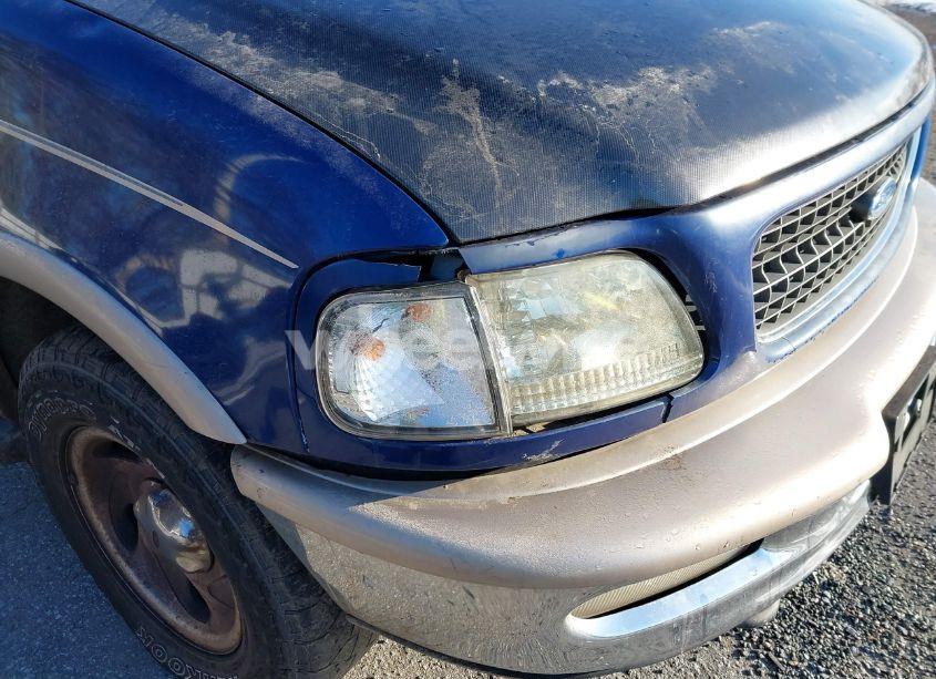 Photo 6 of 1997 Ford Expedition EDDIE BAUER/XLT (VIN 1FMFU18L0VLA33553)