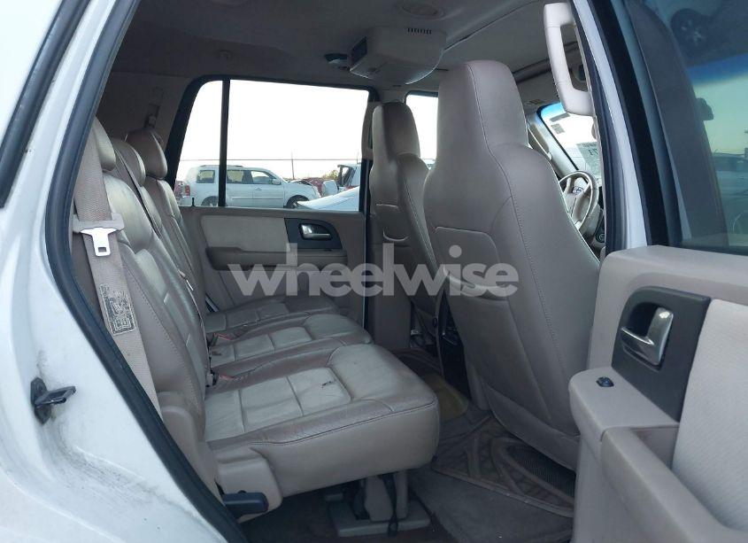 Photo 8 of 2003 Ford Expedition EDDIE BAUER (VIN 1FMFU18L13LB36784)