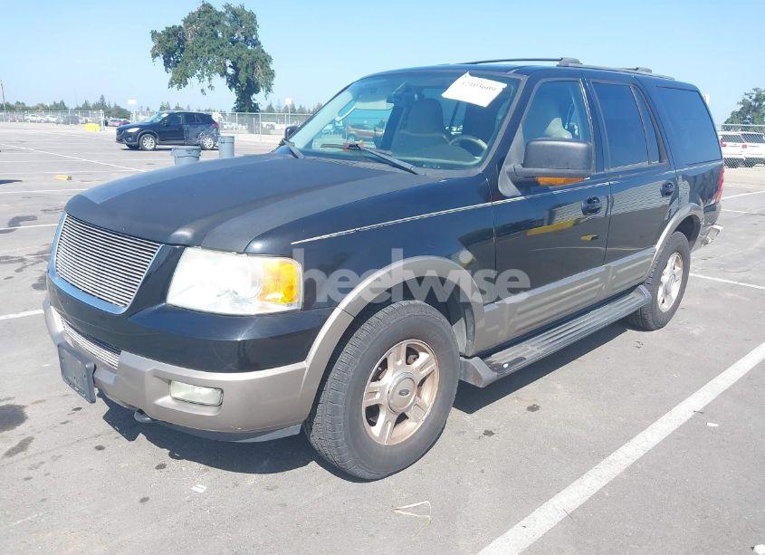 Photo 2 of 2003 Ford Expedition EDDIE BAUER (VIN 1FMFU18L13LB47252)