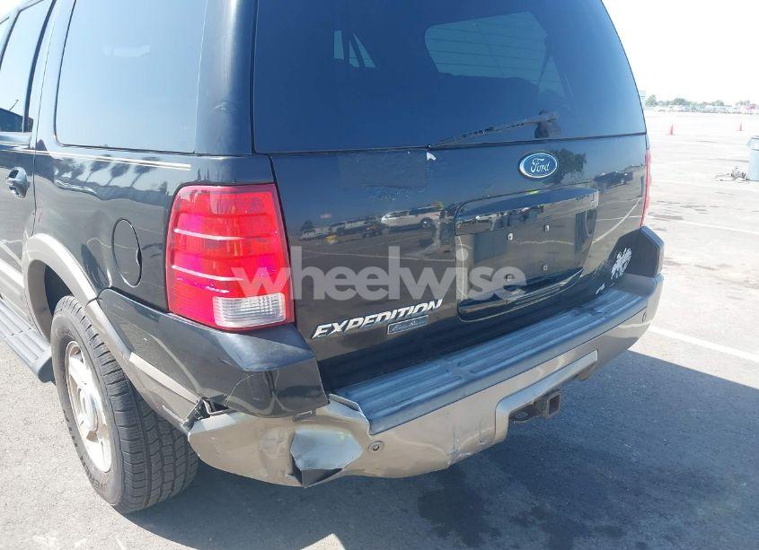Photo 6 of 2003 Ford Expedition EDDIE BAUER (VIN 1FMFU18L13LB47252)