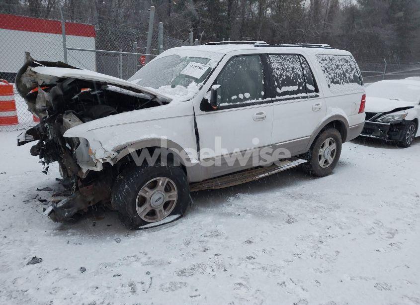 Photo 2 of 2004 Ford Expedition EDDIE BAUER (VIN 1FMFU18L14LA73154)