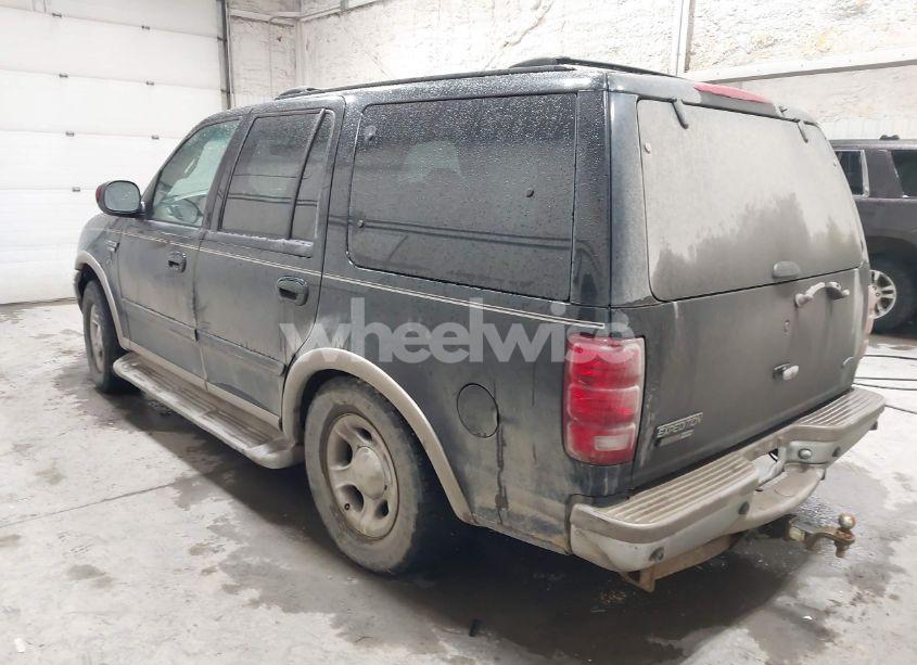 Photo 3 of 2002 Ford Expedition EDDIE BAUER (VIN 1FMFU18L22LA37339)